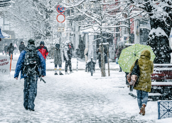 Snowfall at the Women’s Market - LIMITED EDITION PRINT